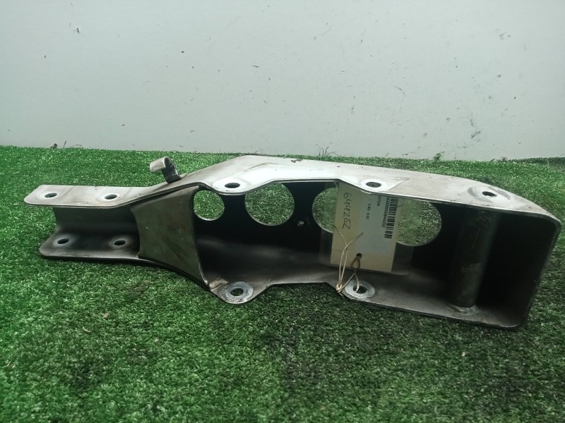 Recambio de soporte motor para bmw f 650 referencia OEM IAM 46517650212 R13 - 00-06 