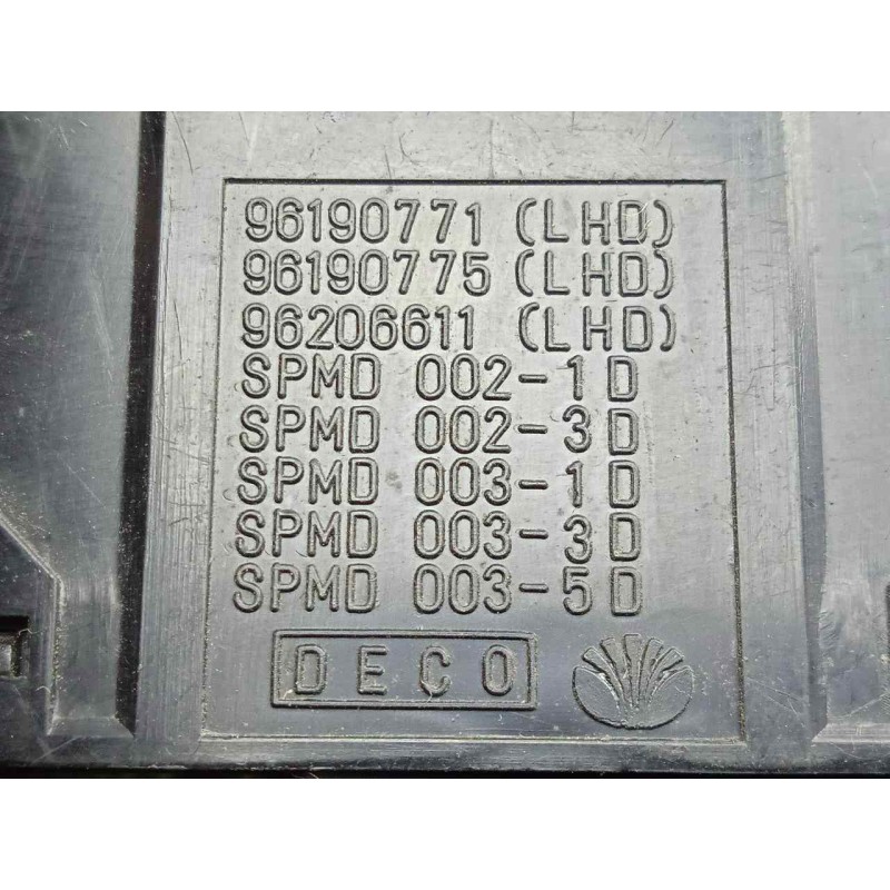 Recambio de mando elevalunas delantero izquierdo para daewoo leganza 2.0 cat referencia OEM IAM 621W01620 4.BOTONES 