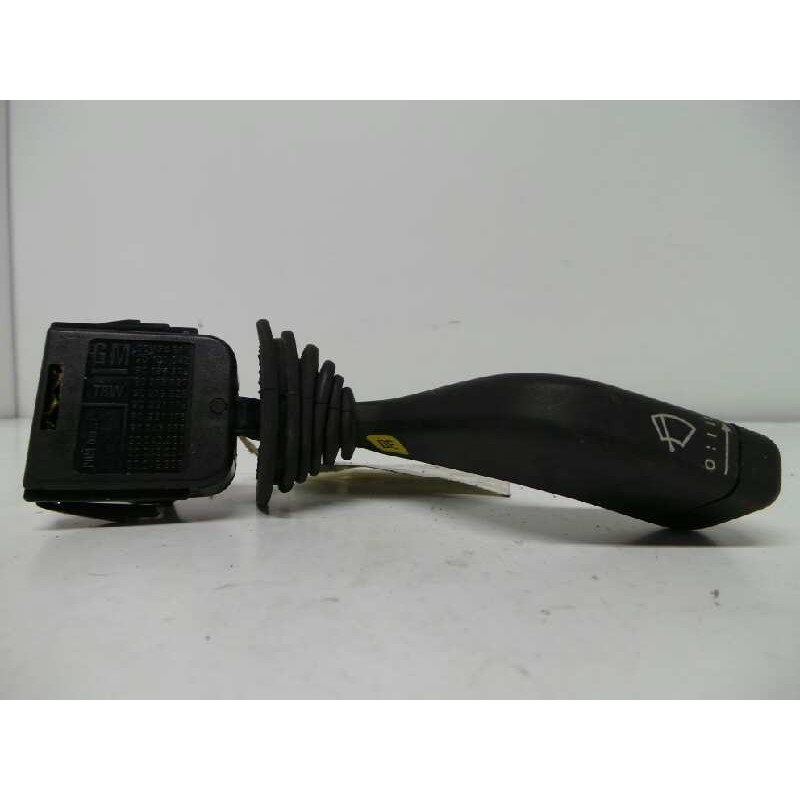 Recambio de mando limpia para opel corsa b referencia OEM IAM 90124931-90213327-90213328-90221175-90221176-90243252  