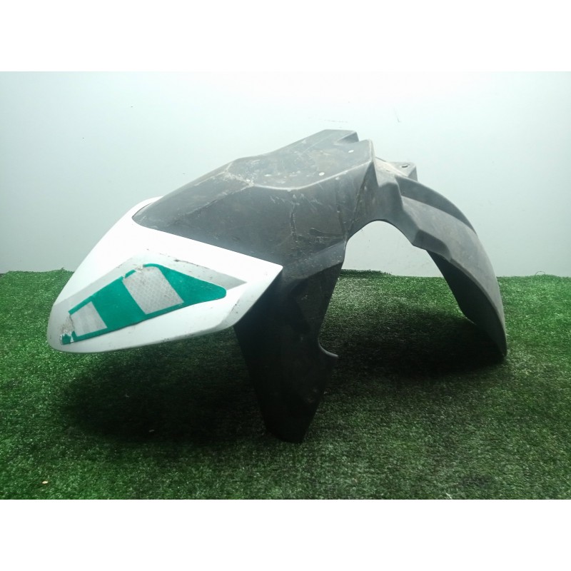 Recambio de guardabarros delantero para bmw r 1200 rt/st referencia OEM IAM  K26 - 05-10 PASO RUEDA DELANTERO COMPLETO