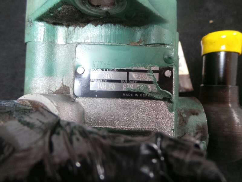 Recambio de bomba direccion para volvo trucks fl612 6.0 td - intercooler referencia OEM IAM VT79A-2105274-23A98-6795108  