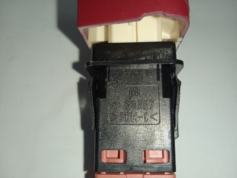 Recambio de warning para citroën c4 picasso 1.6 16v hdi fap referencia OEM IAM 0068767 3.PINES 