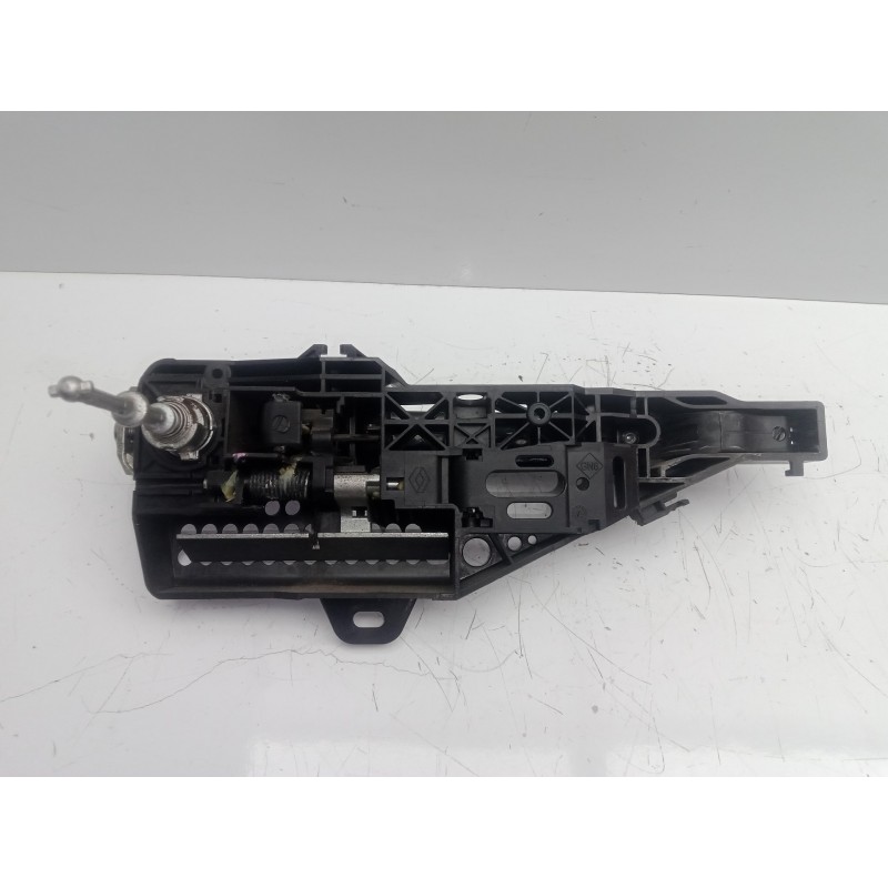 Recambio de maneta exterior delantera izquierda para renault clio iv 1.2 16v referencia OEM IAM   