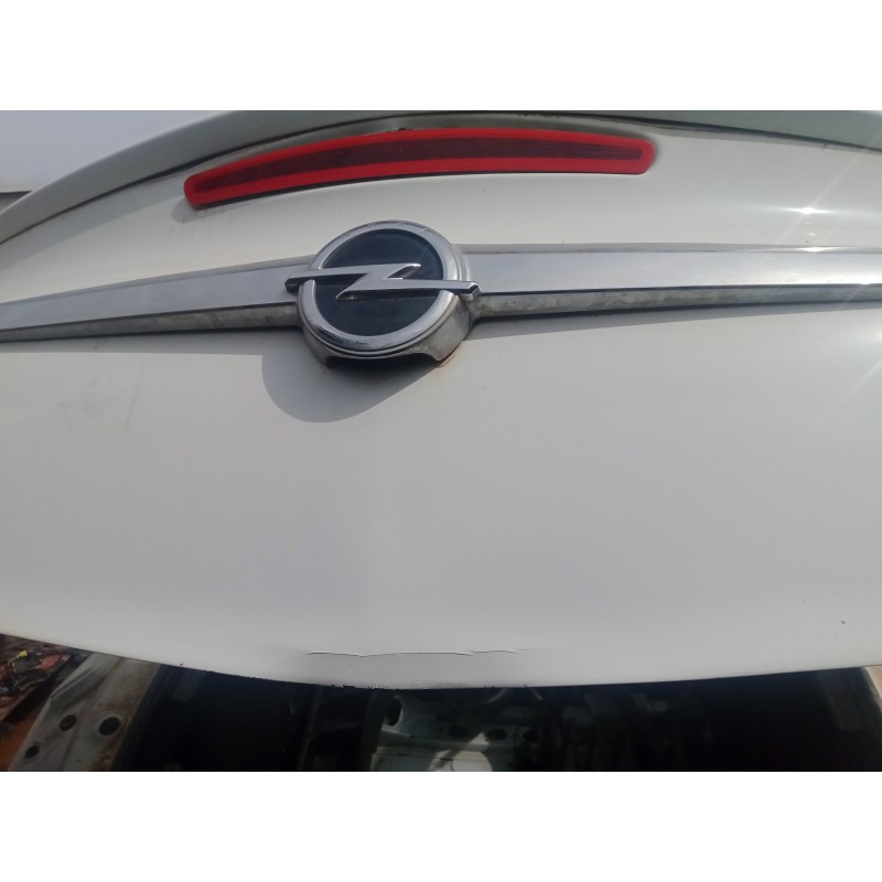 Recambio de porton trasero para opel insignia berlina 2.0 cdti referencia OEM IAM   
