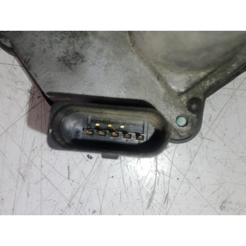 Recambio de caja mariposa para volkswagen crafter caja cerrada 2.5 tdi dpf referencia OEM IAM 076128063A  