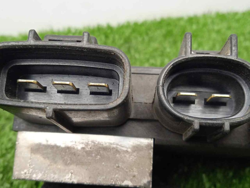 Recambio de resistencia electroventilador para toyota auris 1.4 turbodiesel cat referencia OEM IAM 8925712020-4993003351 DENSO 