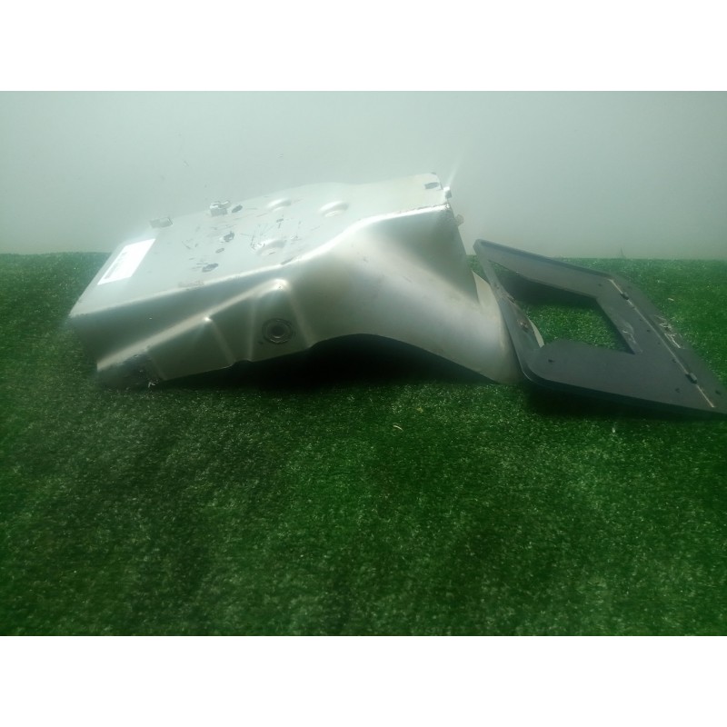 Recambio de paso rueda para yamaha 250 special referencia OEM IAM  PORTAMATRICULAS ADAPTADO PARA DISEÑO SCRAMBLER