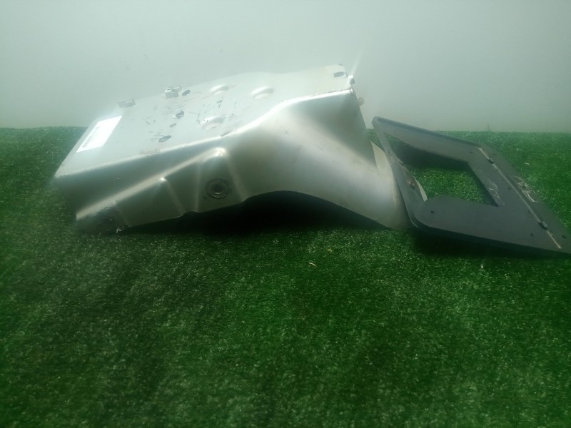 Recambio de paso rueda para yamaha 250 special referencia OEM IAM  PORTAMATRICULAS ADAPTADO PARA DISEÑO SCRAMBLER