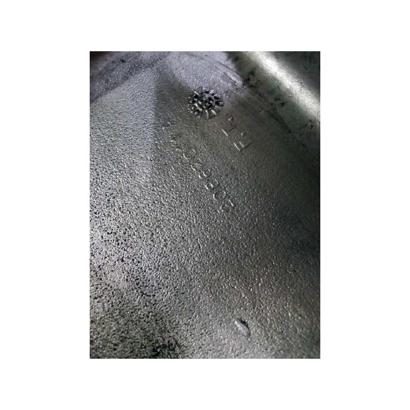 Recambio de carter para toyota land cruiser (70 series) 2.4 d turbo referencia OEM IAM 20862011A  