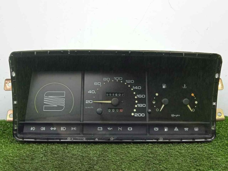 Recambio de cuadro instrumentos para seat ibiza 1.5 referencia OEM IAM 19504101 4.CONECTORES 