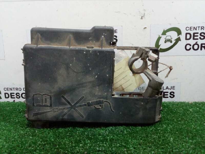 Recambio de caja reles / fusibles para opel insignia berlina 2.0 cdti referencia OEM IAM 13285113-401154265  