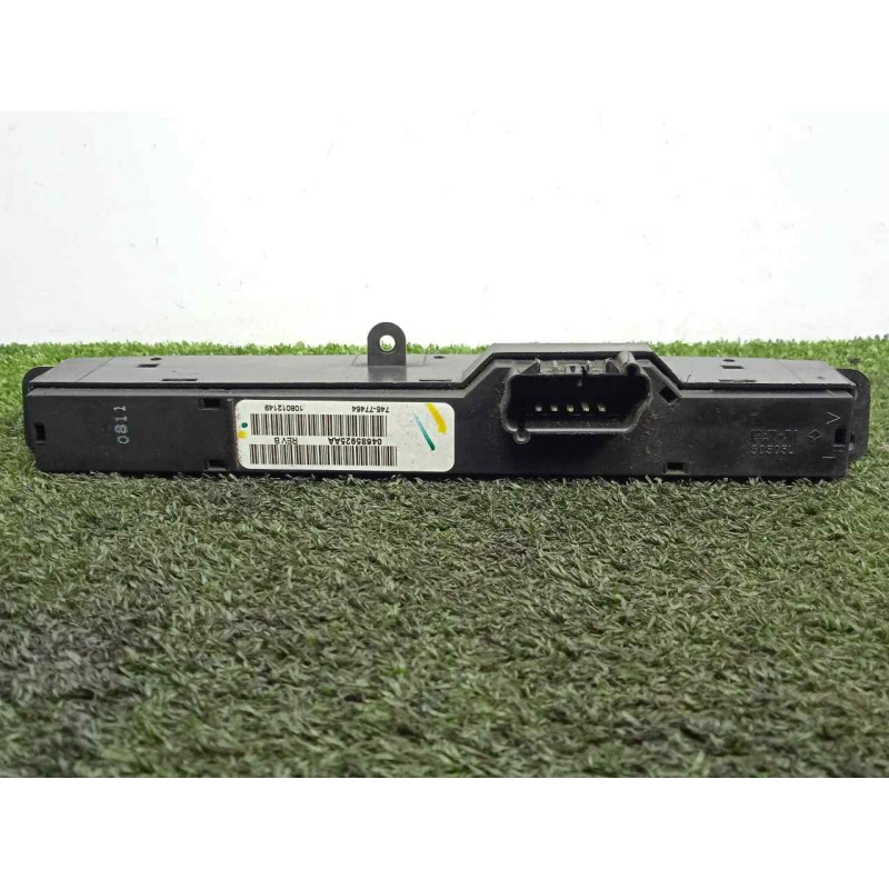 Recambio de warning para chrysler voyager (rg) 2.5 crd cat referencia OEM IAM 04685925AA  