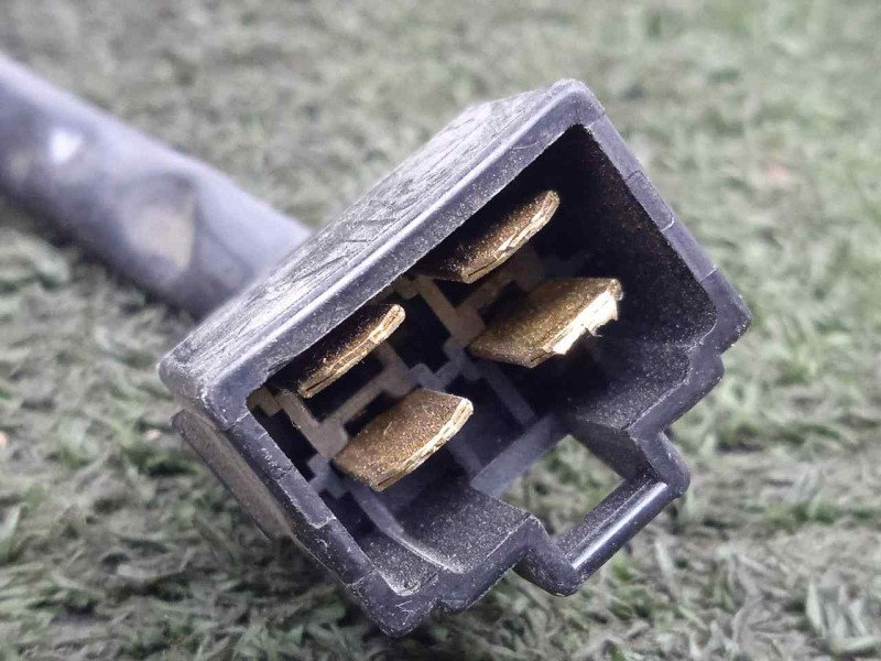 Recambio de mando elevalunas trasero derecho para tata safari 1.9 d turbo 4x4 87 cv referencia OEM IAM   