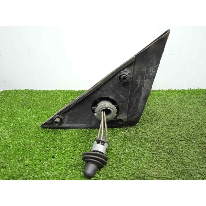 Recambio de retrovisor derecho para seat ibiza 1.5 referencia OEM IAM SINREFERENCIA 83-91 - MANUAL NEGRO