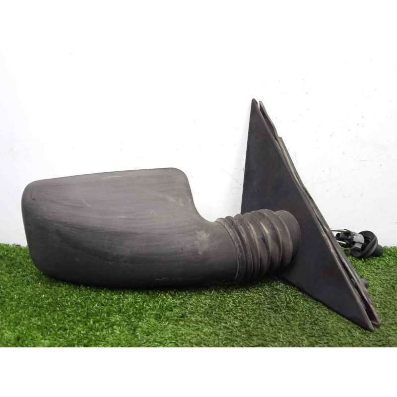 Recambio de retrovisor derecho para seat ibiza 1.5 referencia OEM IAM SINREFERENCIA 83-91 - MANUAL NEGRO