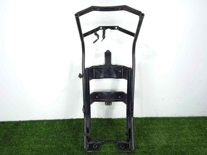 Recambio de guardabarros trasero para hyosung st 700i referencia OEM IAM 45520H99D00 SOPORTE.GUARDABARROS 