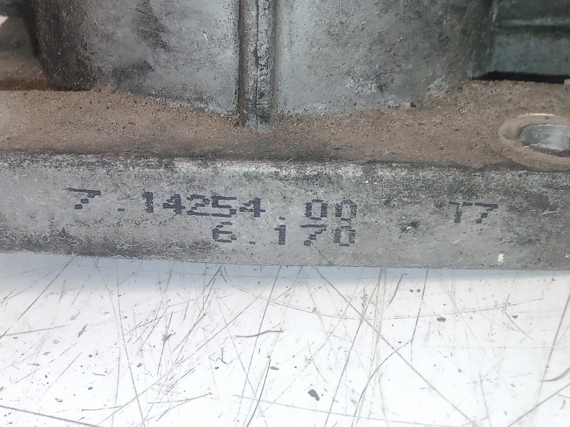 Recambio de caja mariposa para nissan terrano/terrano.ii (r20) 2.7 turbodiesel referencia OEM IAM 71425400-6170-T7  