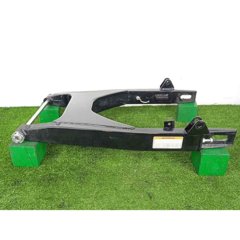 Recambio de basculante para hyosung st 700i referencia OEM IAM 61100HP9503120-64711HP9500  