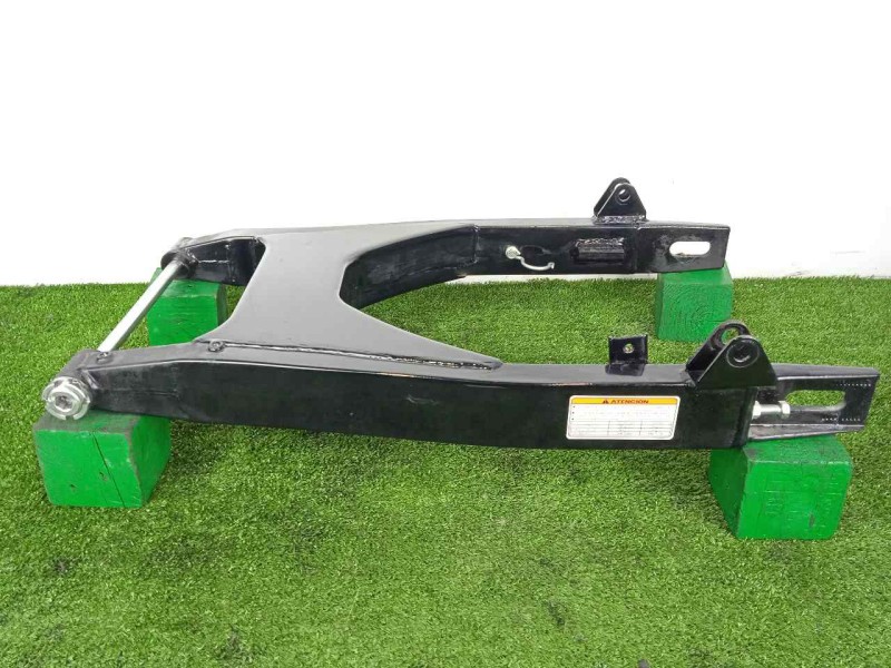 Recambio de basculante para hyosung st 700i referencia OEM IAM 61100HP9503120-64711HP9500  