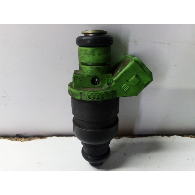 Recambio de inyector para audi a6 berlina (4b2) 2.4 v6 30v referencia OEM IAM 078133551BB  