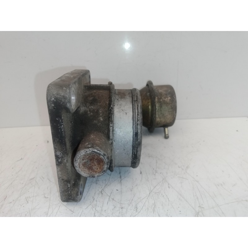 Recambio de caja mariposa para nissan terrano/terrano.ii (r20) 2.7 turbodiesel referencia OEM IAM 71425400-6170-T7  