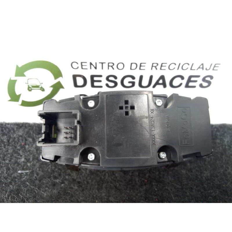 Recambio de interruptor luces para ford transit connect 1.6 tdci cat referencia OEM IAM BK2T13A024AD  
