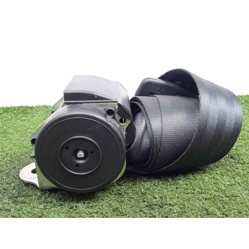 Recambio de cinturon seguridad trasero derecho para land rover evoque 2.2 td4 cat referencia OEM IAM 618582300B  