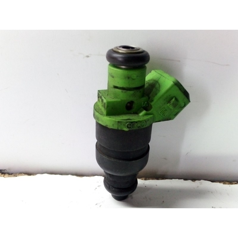 Recambio de inyector para audi a6 berlina (4b2) 2.4 v6 30v referencia OEM IAM 078133551BB  