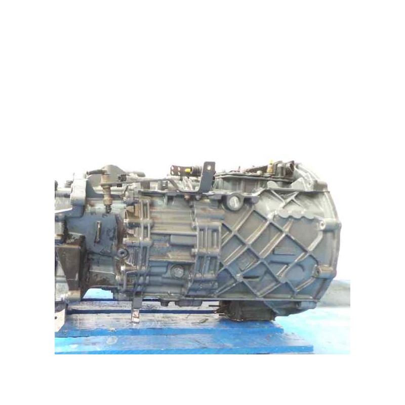 Recambio de caja cambios para renault ( truck ) 420.18t 4x2 11116 c.c dci referencia OEM IAM 12AS2301IT-1327040068-5010545885 SE