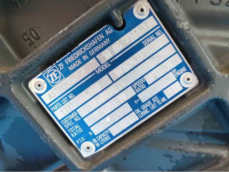 Recambio de caja cambios para renault ( truck ) 420.18t 4x2 11116 c.c dci referencia OEM IAM 12AS2301IT-1327040068-5010545885 SE