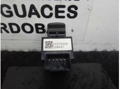 Recambio de mando elevalunas delantero derecho para volvo s80 berlina 2.0 diesel cat referencia OEM IAM 31272006 5.PINES  2