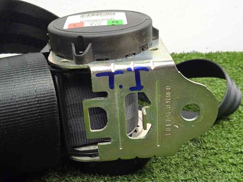 Recambio de cinturon seguridad trasero izquierdo para land rover evoque 2.2 td4 cat referencia OEM IAM 618582300B  