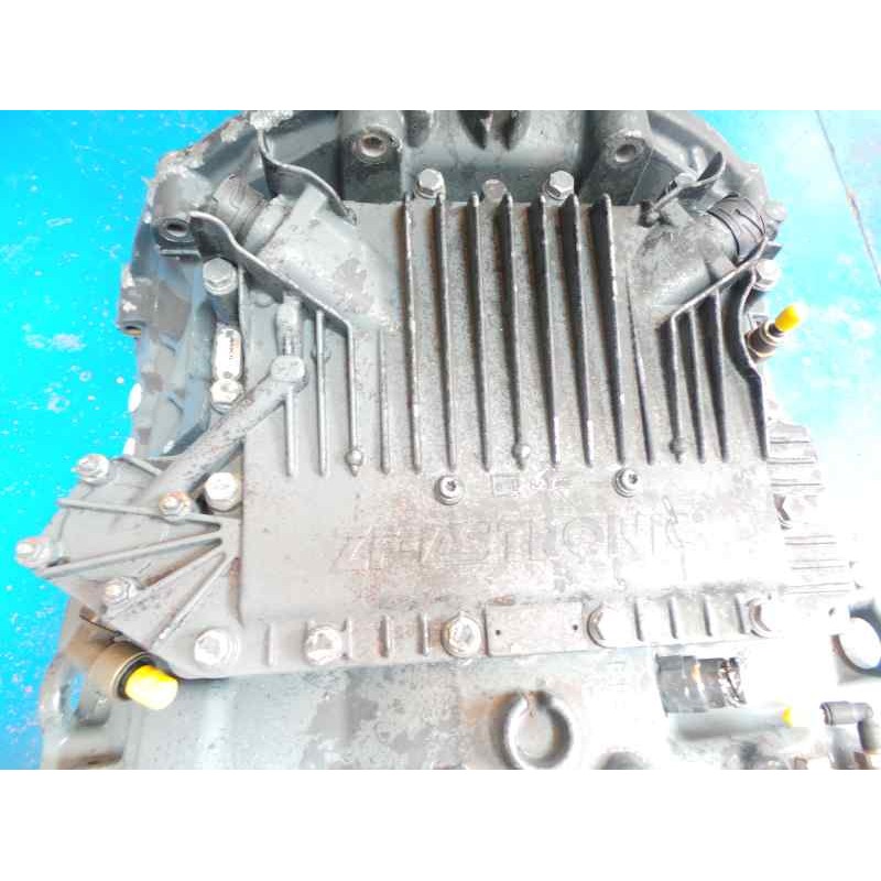 Recambio de caja cambios para renault ( truck ) 420.18t 4x2 11116 c.c dci referencia OEM IAM 12AS2301IT-1327040068-5010545885 SE