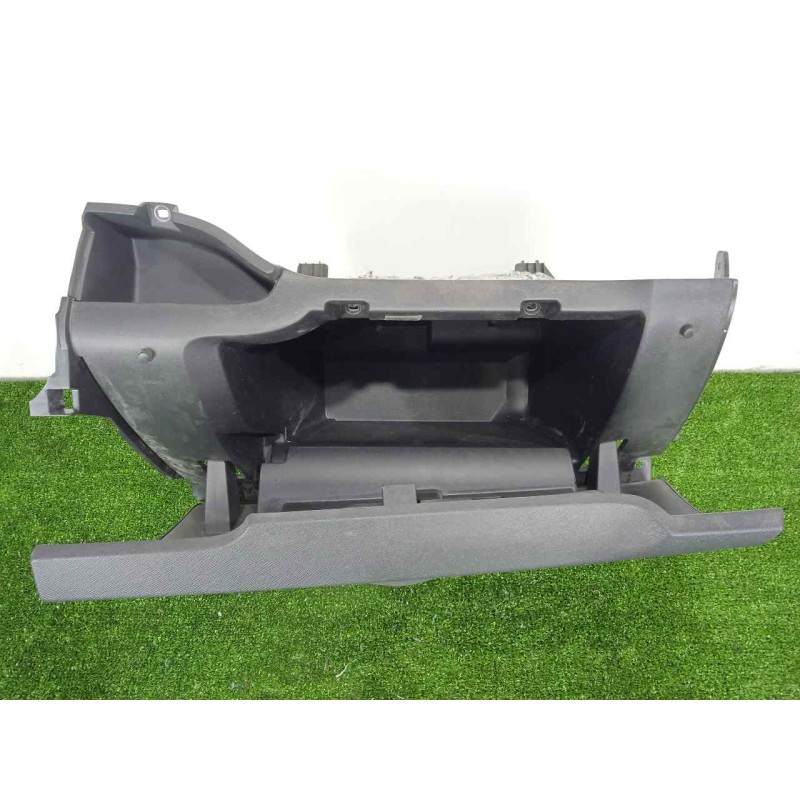 Recambio de guantera para renault kangoo 1.5 blue dci diesel fap referencia OEM IAM 681088619R  