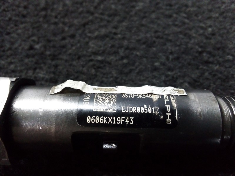 Recambio de inyector para ford mondeo berlina (ge) 2.0 tdci cat referencia OEM IAM 0606KX19F43  