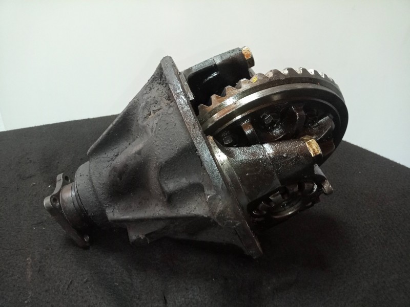 Recambio de diferencial delantero para land rover range rover (lp) 2.5 turbodiesel referencia OEM IAM FTC3490-FTC3490E RELACION: