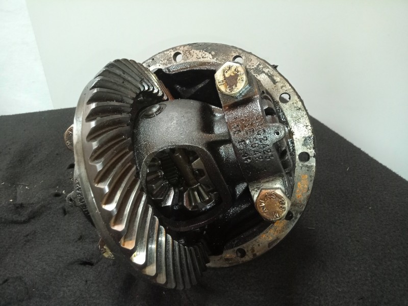 Recambio de diferencial delantero para land rover range rover (lp) 2.5 turbodiesel referencia OEM IAM FTC3490-FTC3490E RELACION: