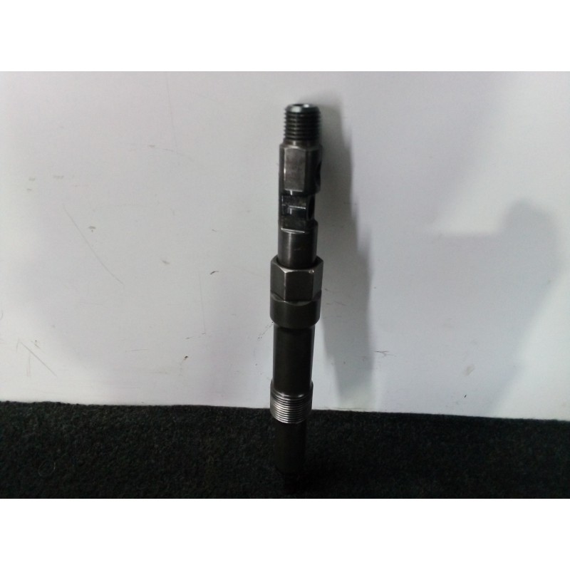 Recambio de inyector para ford mondeo berlina (ge) 2.0 tdci cat referencia OEM IAM 0614KX19F43  
