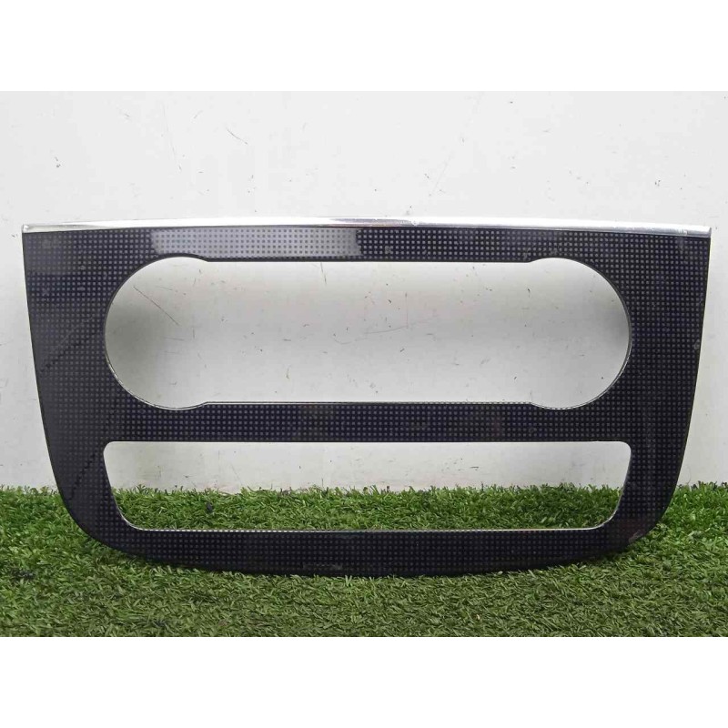 Recambio de moldura para mercedes-benz clase r (w251) 3.0 cdi cat referencia OEM IAM A2516800339 MOLDURA CLIMATIZADOR 