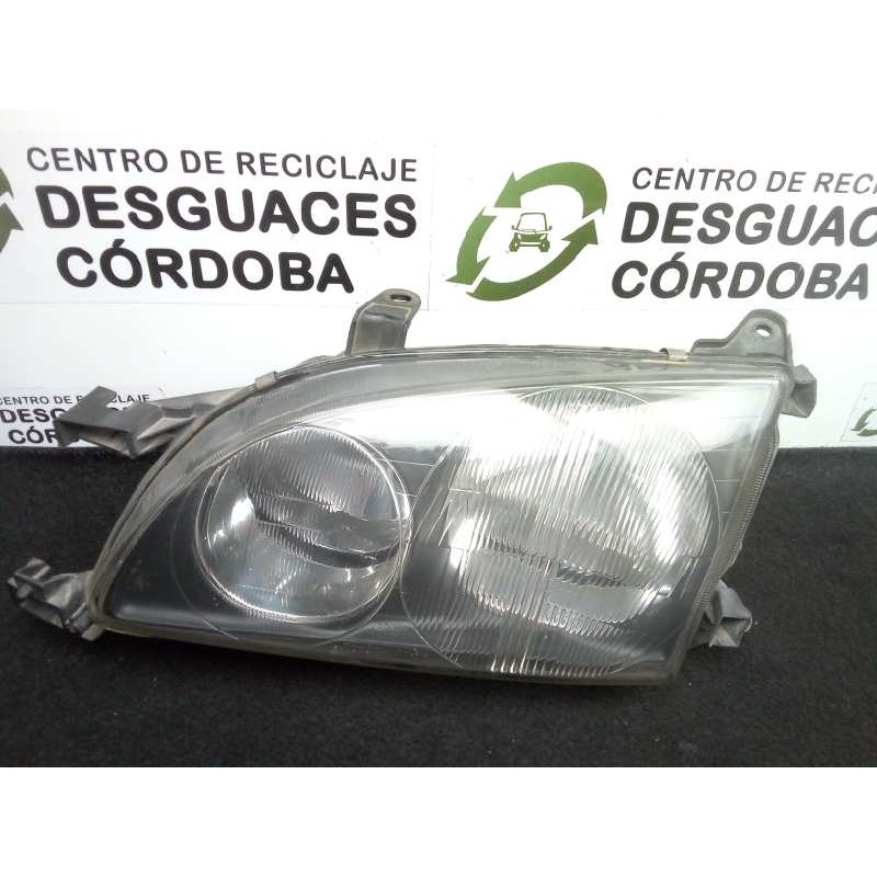 Recambio de faro izquierdo para toyota avensis berlina (t 22) 1.6 16v referencia OEM IAM  FONDO.NEGRO 