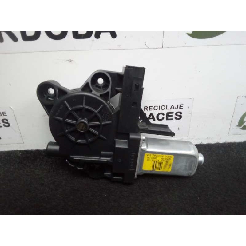 Recambio de motor elevalunas delantero derecho para volvo s80 berlina 2.0 diesel cat referencia OEM IAM 120905-970714102 6.PINES