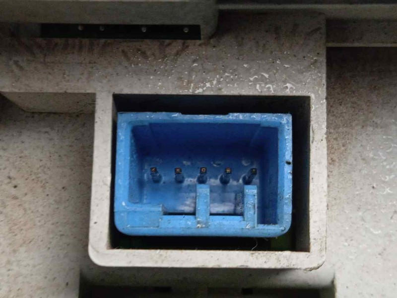 Recambio de cuadro instrumentos para land rover range rover (lp) 2.5 turbodiesel referencia OEM IAM AMR3971  