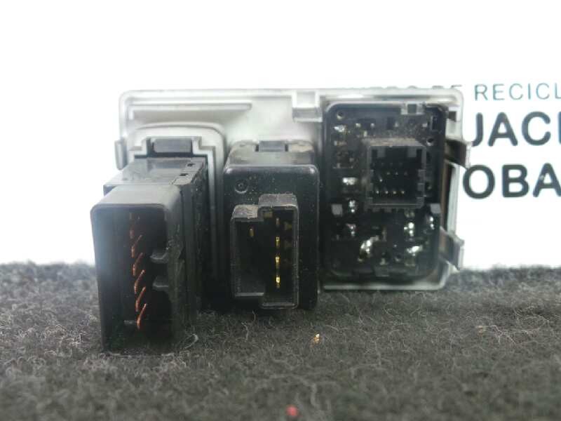 Recambio de mando retrovisor para ssangyong rexton 2.7 turbodiesel cat referencia OEM IAM   