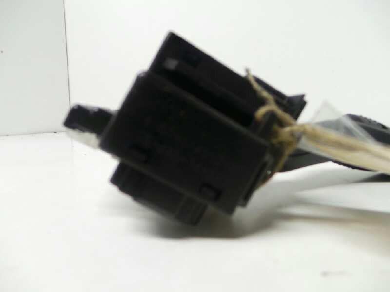 Recambio de mando limpia para ford focus berlina (cap) ghia referencia OEM IAM 4M5T17A553BD  