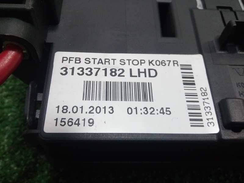 Recambio de caja reles / fusibles para volvo s80 berlina 2.0 diesel cat referencia OEM IAM 31337182-31337164-31327712  