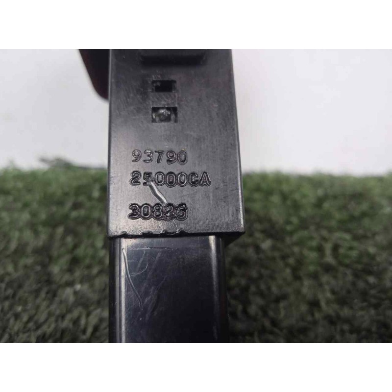 Recambio de warning para hyundai accent (lc) 1.3 cat referencia OEM IAM 9379025000CA  