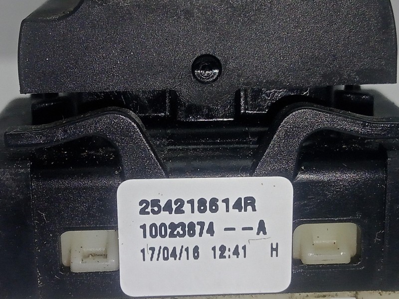 Recambio de mando elevalunas delantero derecho para renault clio iv 1.2 16v referencia OEM IAM 254218614R-10023874A  