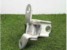 Recambio de bisagra para toyota auris 1.4 turbodiesel cat referencia OEM IAM 687700H010 TRASERA.DERECHA INFERIOR