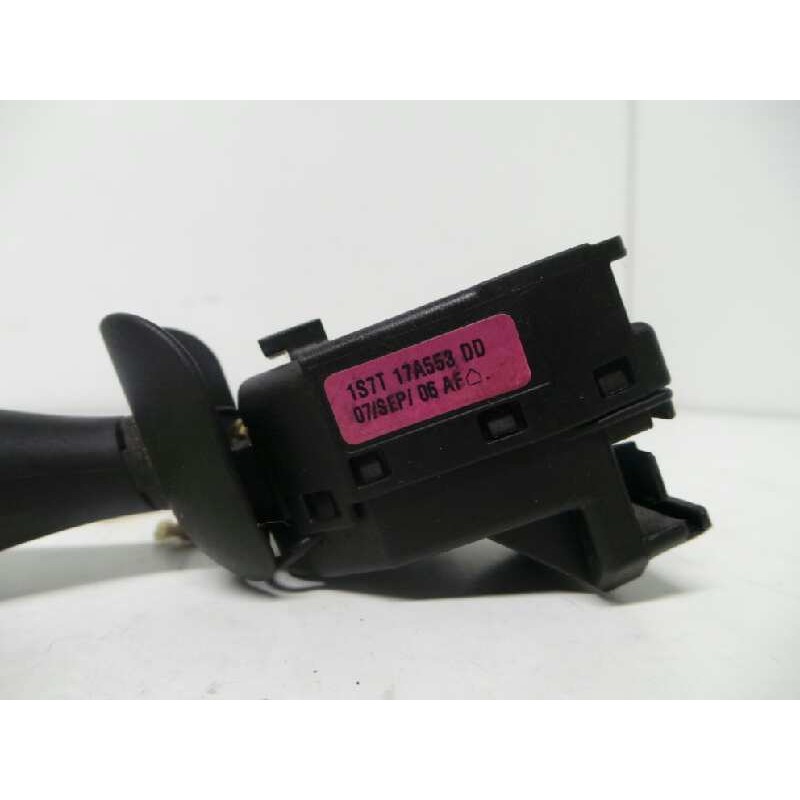 Recambio de mando limpia para ford fiesta (cbk) fun referencia OEM IAM 1S7T17A553DD  