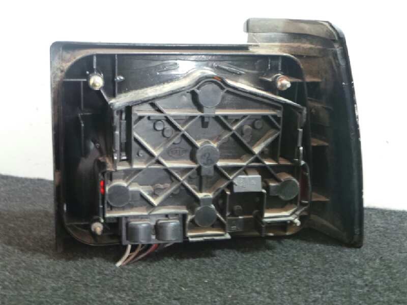 Recambio de piloto trasero izquierdo para volkswagen jetta (165/167) 1.6 referencia OEM IAM   4 PUERTAS